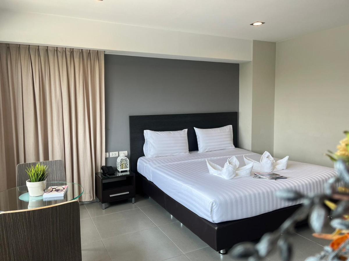 14 Living Hotel Bangkok Kültér fotó