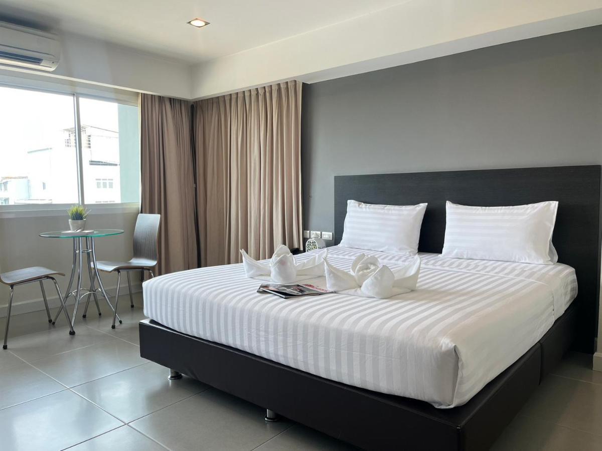 14 Living Hotel Bangkok Kültér fotó