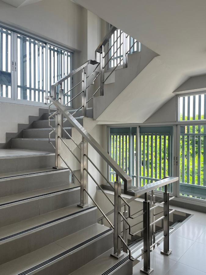 14 Living Hotel Bangkok Kültér fotó