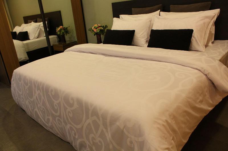 14 Living Hotel Bangkok Kültér fotó