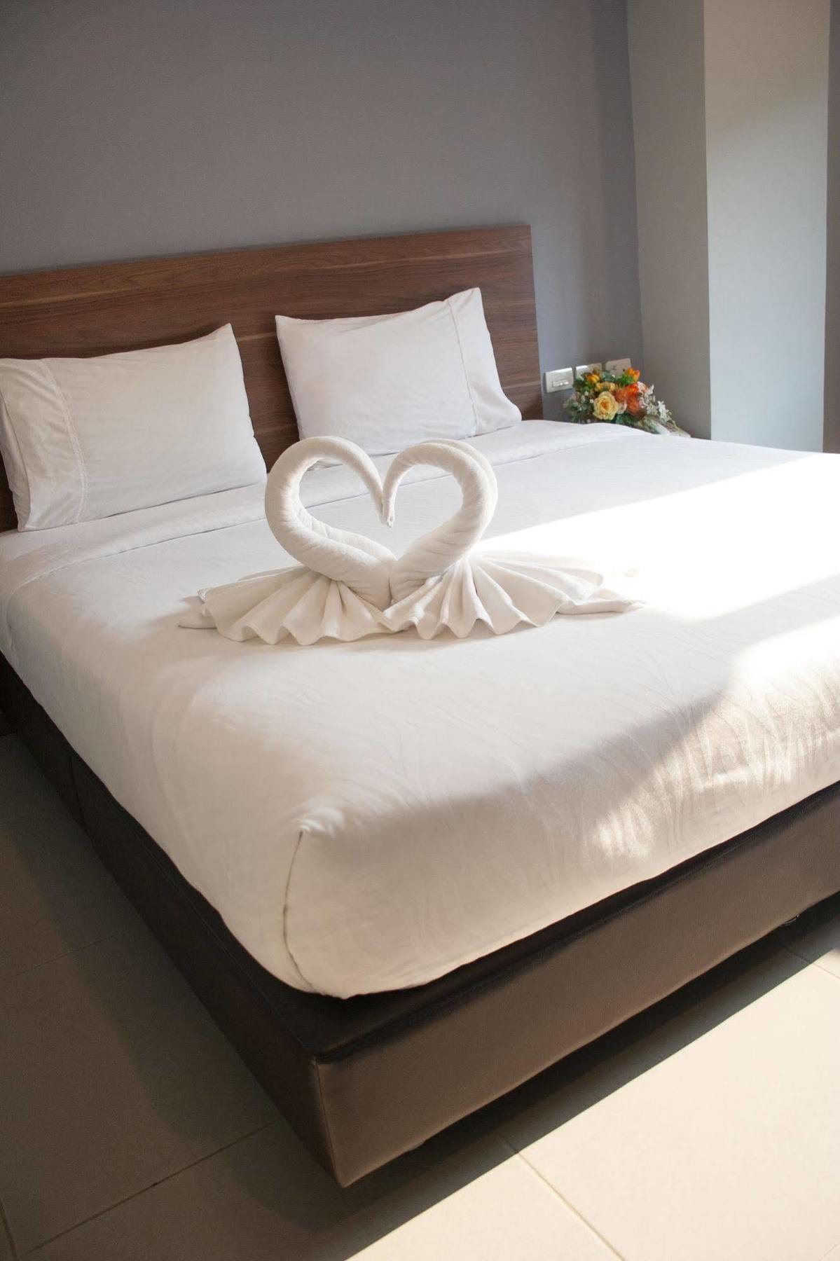 14 Living Hotel Bangkok Kültér fotó